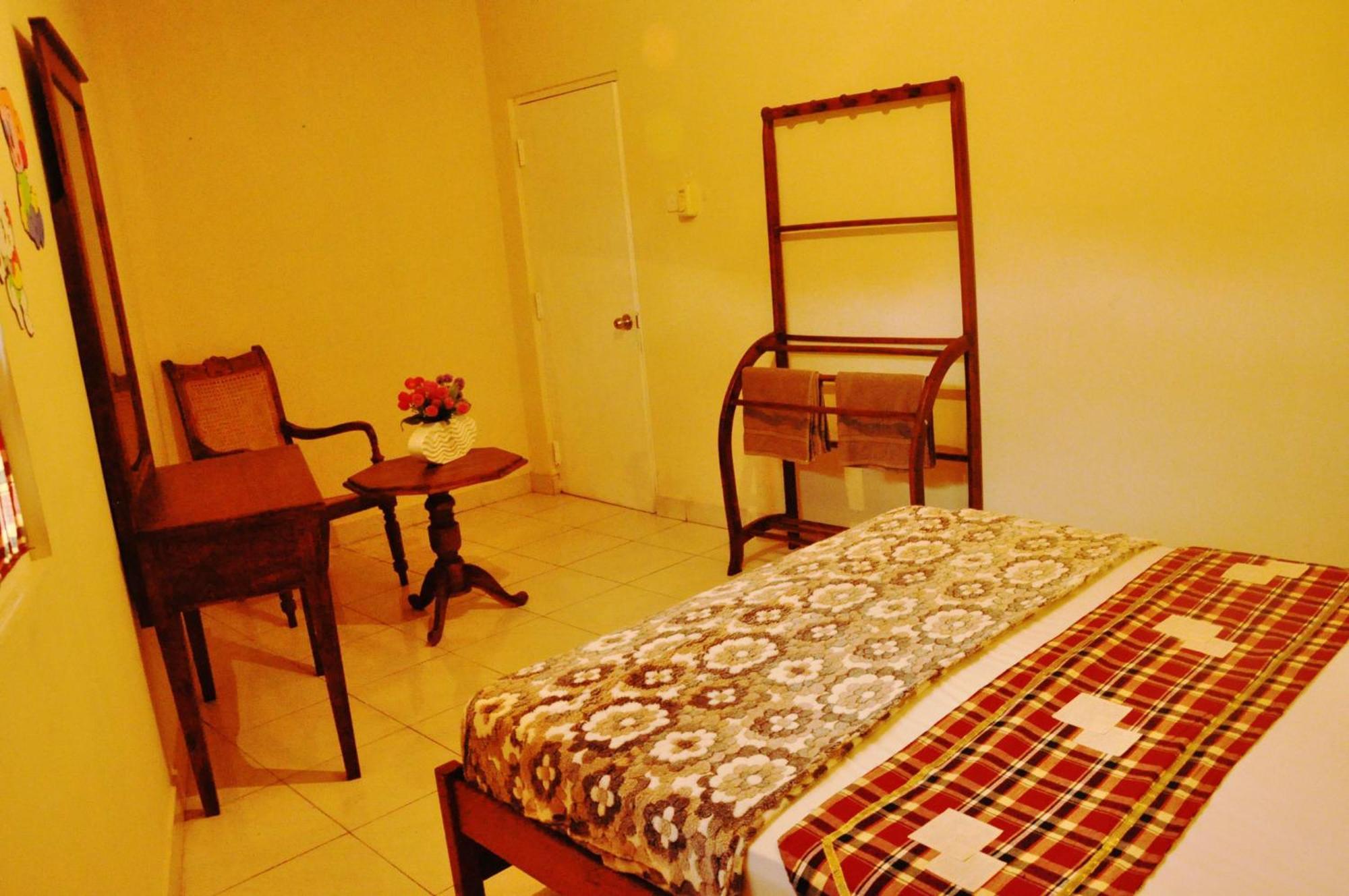 Hotel Tinaya Dambulla Room photo