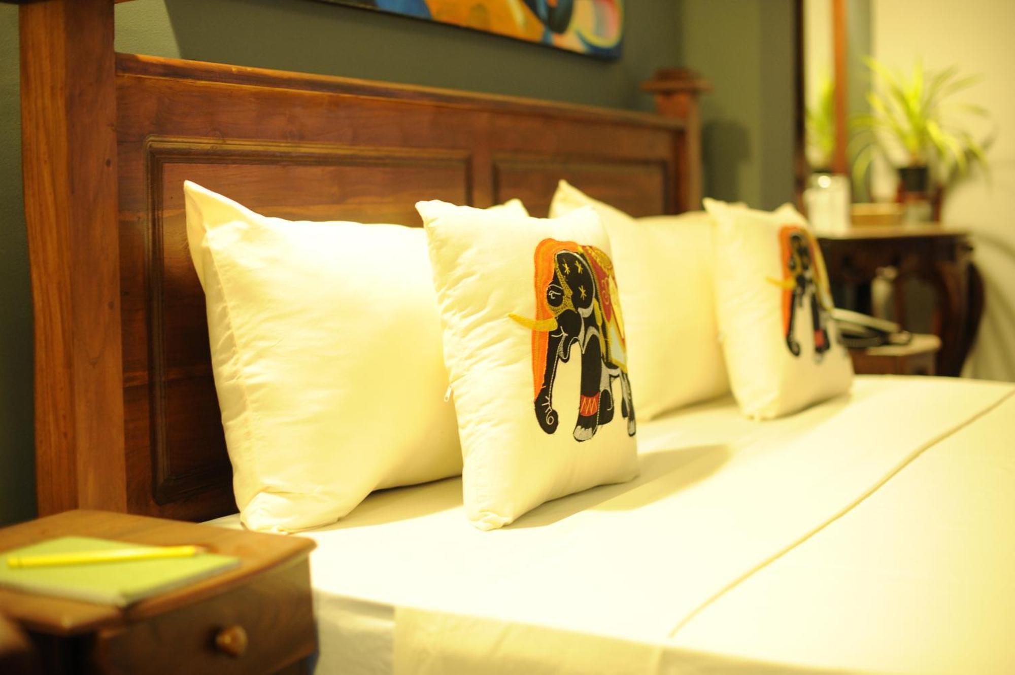 Hotel Tinaya Dambulla Room photo