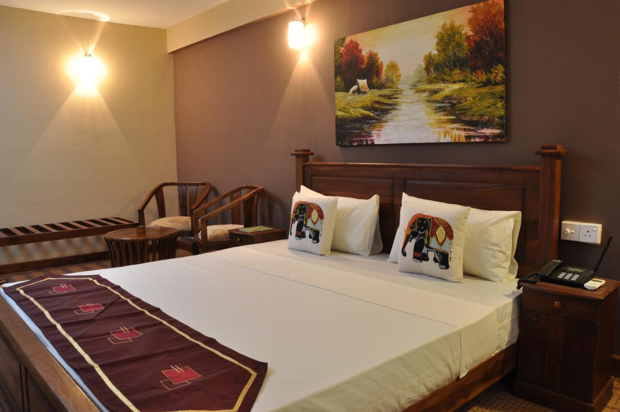 Hotel Tinaya Dambulla Room photo